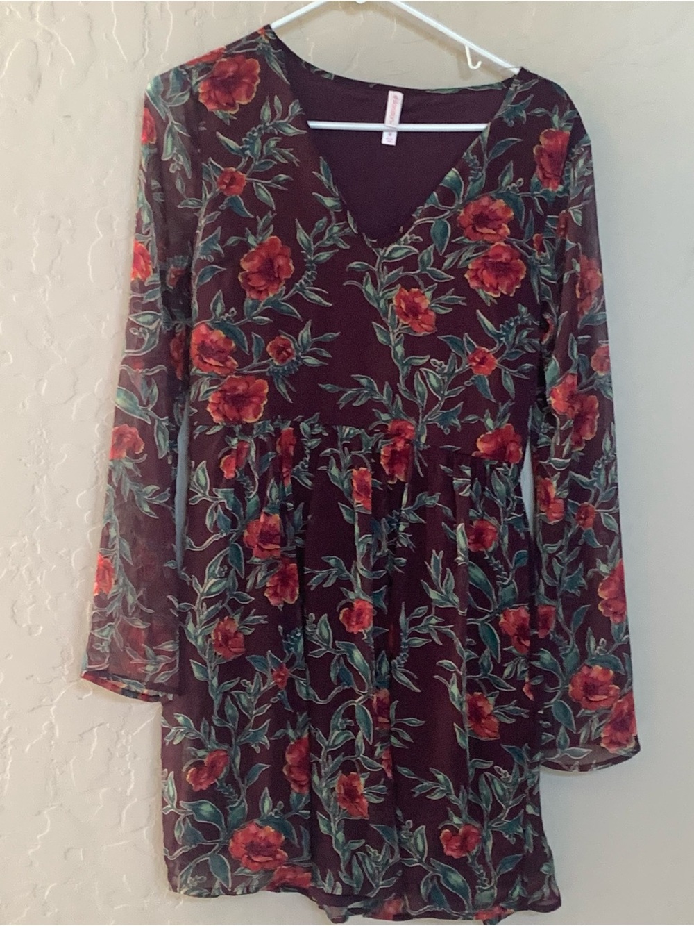 Xhilaration Burgundy Floral V-Neck Mini Dress size M